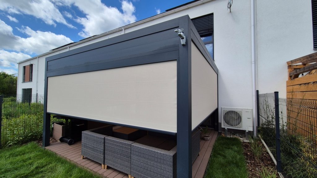 02-04 Sunpro Rolety screen ZIP